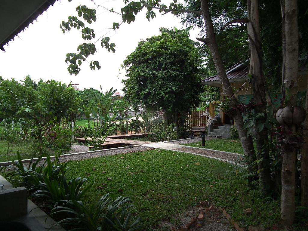Villa De Mama Rawai Exterior foto